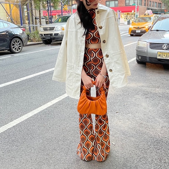 FashionKilla 70’s Print top and flare pant set - Picture 2 of 16